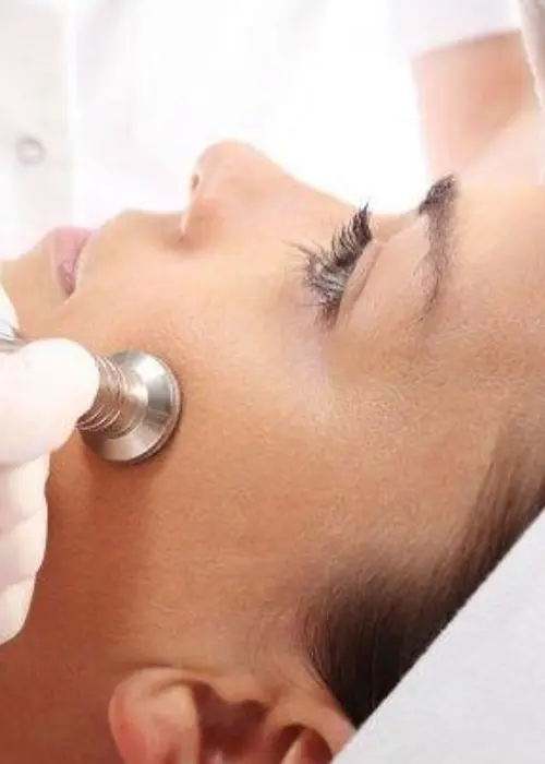 Huidverbetering en Ultrasound facelifting behandeling ter versteviging en optimale verbetering van de huid. www.schoonheidssalonyvonnepurmerend.nl